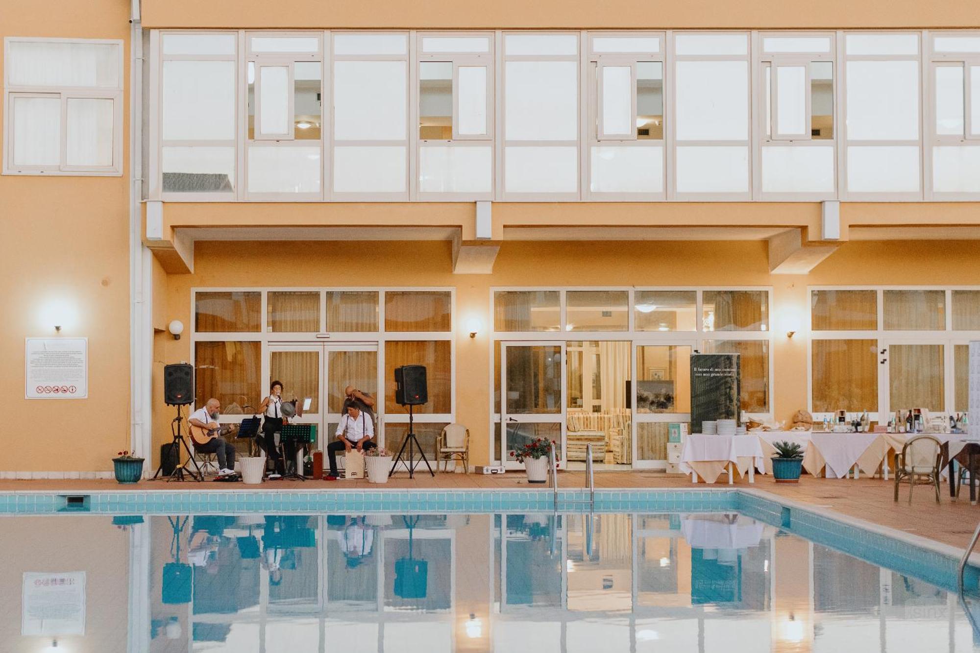 Malaspina Hotel & Resort บอซา ภายนอก รูปภาพ