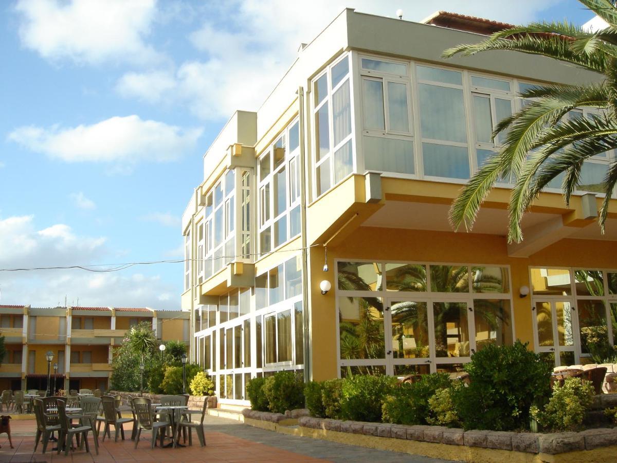 Malaspina Hotel & Resort บอซา ภายนอก รูปภาพ